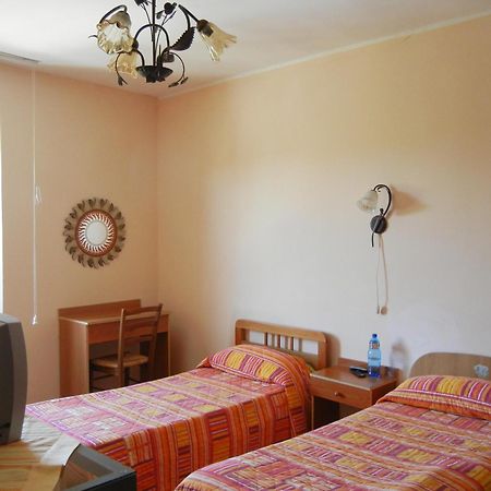 B&B La Pineta Ρέτζιο ντι Καλάμπρια Εξωτερικό φωτογραφία