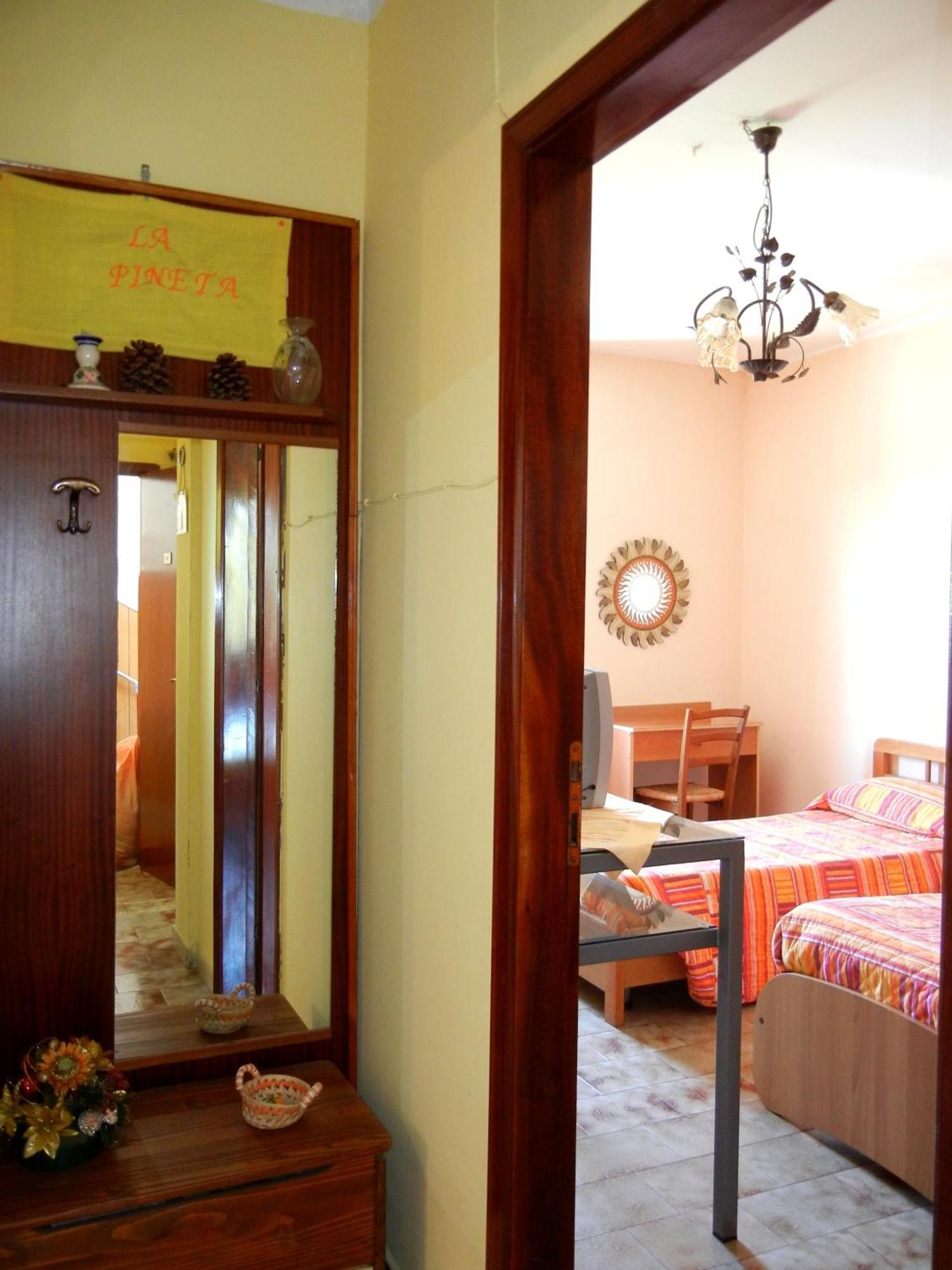B&B La Pineta Ρέτζιο ντι Καλάμπρια Εξωτερικό φωτογραφία